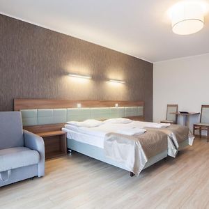 Zimmer mit zwei Einzelbetten